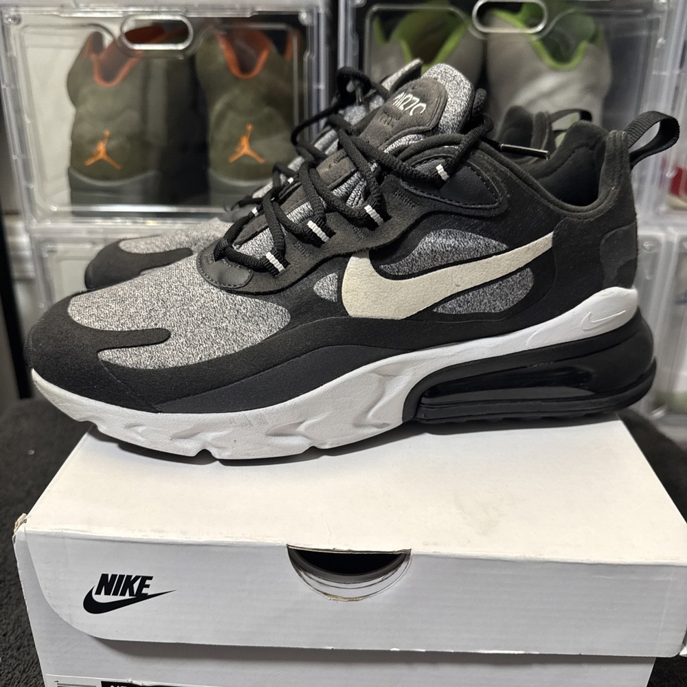 Nike Air Max 270 React Kids Size 13 Black Vast Grey AO4971-001 size 7.5 men